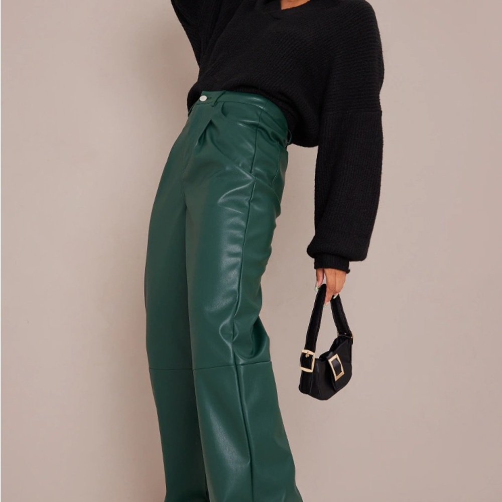 PrettyLittleThing Green Leather pants size 2